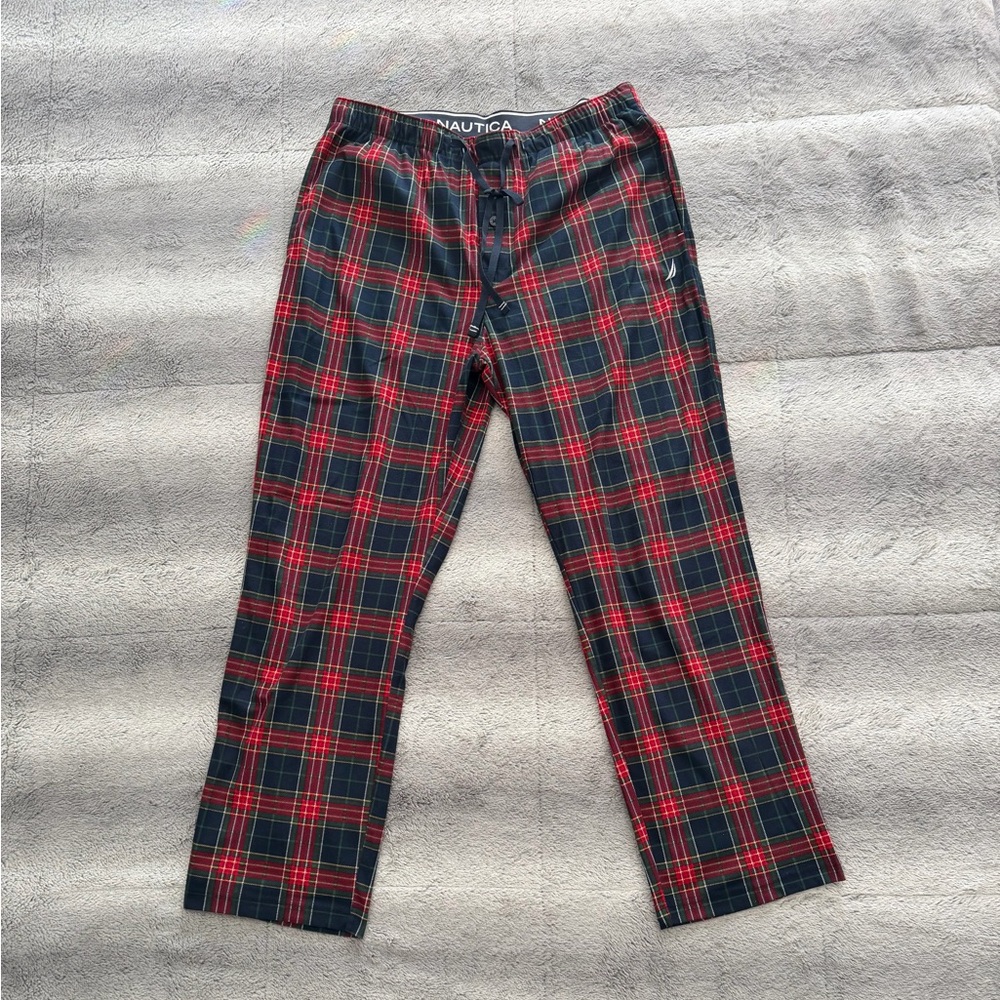 Nautica Men's Red and Navy Plaid Pants